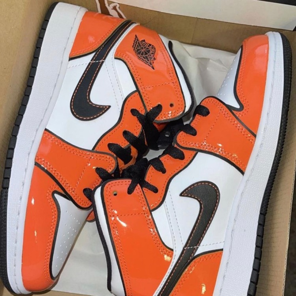 Air Jordan 1s